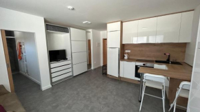 Apartmán pre 2 osoby 10 min od centra